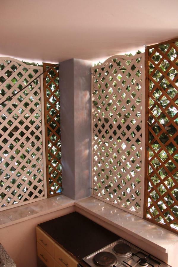 Eden Hostel Tirana Kültér fotó