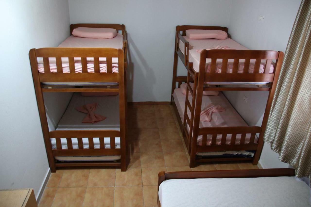 Eden Hostel Tirana Kültér fotó